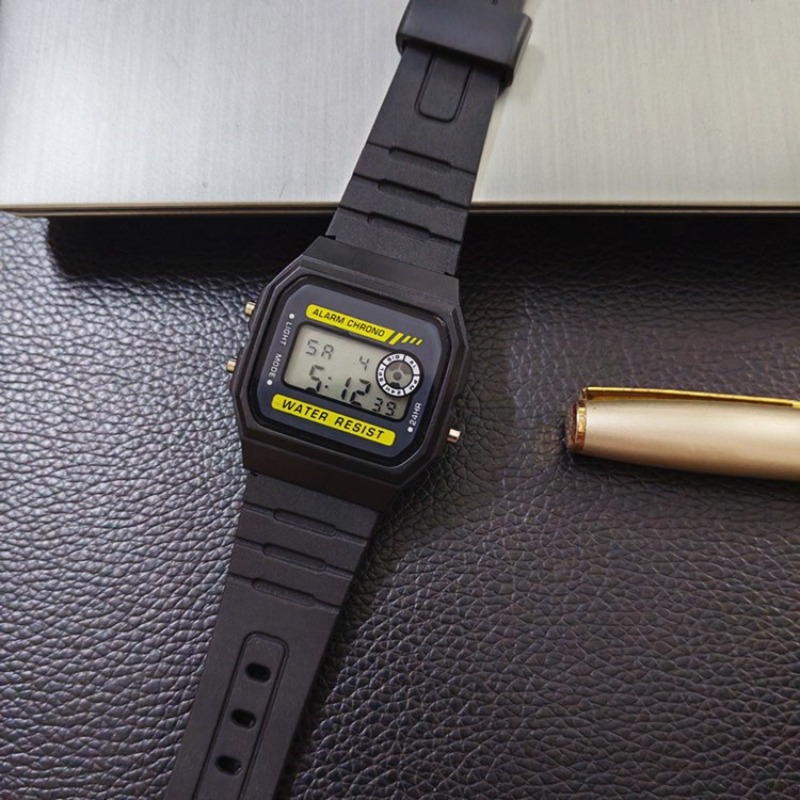 Jam Tangan Wanita Multifungsi  - Outdoor Sport Watch ulasan dan harga