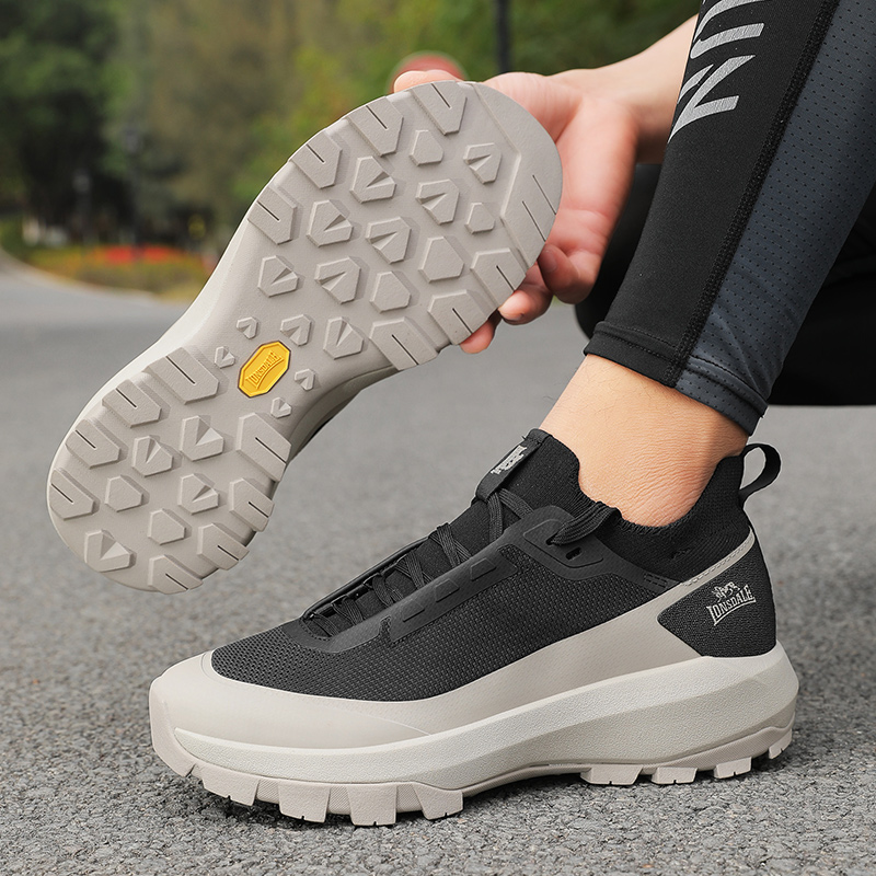 Sepatu Olahraga Terbaru 2026,  - Outdoor Sport Brand ulasan dan harga