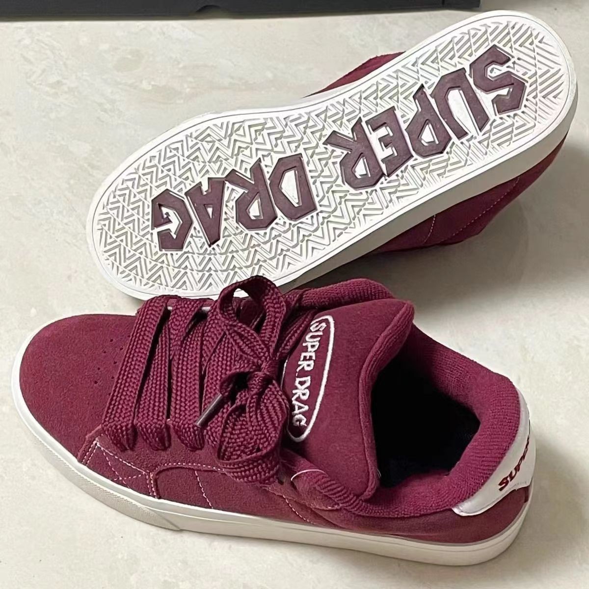 Sepatu Olahraga Kasual Wanita  - Outdoor Sport Brand ulasan dan harga